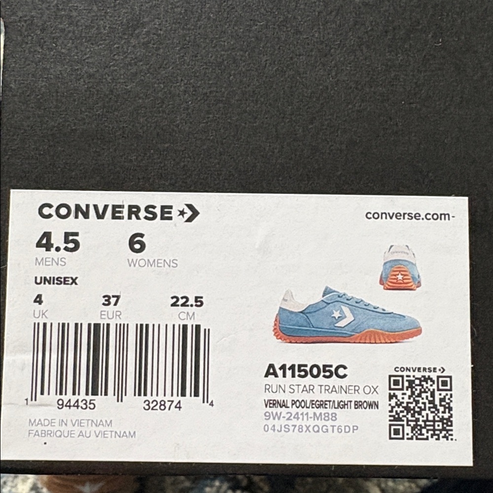 NWT Converse Run Star Trainers - Size 6 - Picture 8 of 8